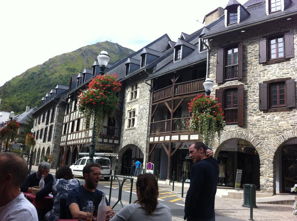 Gites Au Chant Des Marmites แซ็งต์-ลารีย์-ซูว์ลอง ภายนอก รูปภาพ